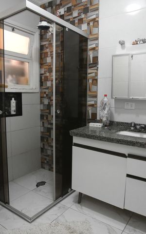 Casa para alugar com 600m², 5 quartos e 6 vagasBanheiro da Suíte 2