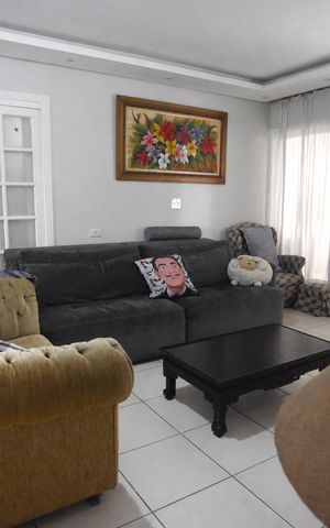 Casa para alugar com 600m², 5 quartos e 6 vagasSala