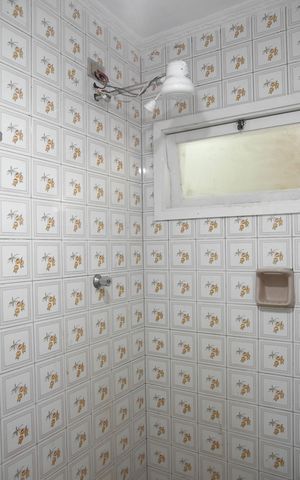 Casa para alugar com 600m², 5 quartos e 6 vagasBanheiro de serviço