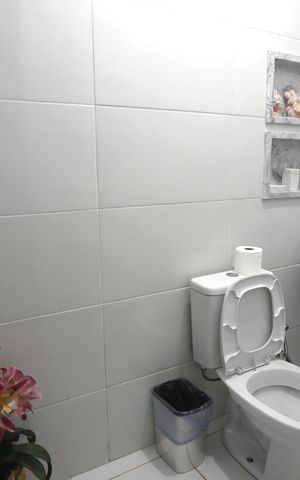 Casa para alugar com 600m², 5 quartos e 6 vagasLavabo