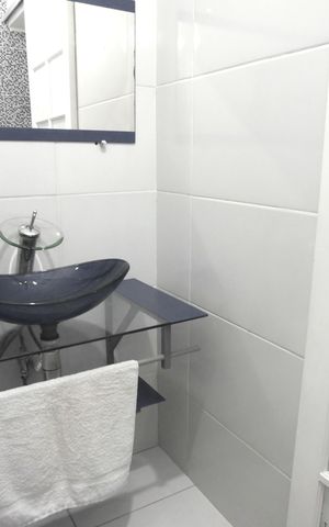 Casa para alugar com 600m², 5 quartos e 6 vagasLavabo