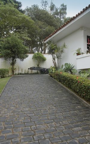 Casa para alugar com 600m², 5 quartos e 6 vagasGaragem