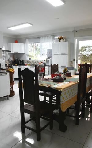 Casa para alugar com 600m², 5 quartos e 6 vagasCozinha