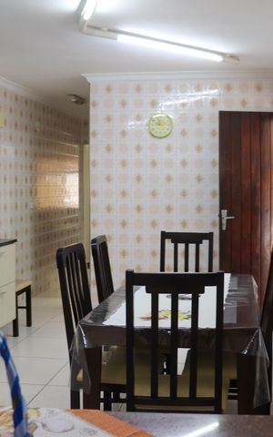 Casa à venda com 226m², 4 quartos e 2 vagasCozinha