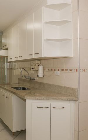 Apartamento à venda com 96m², 3 quartos e 2 vagas Apartamento à venda com 96m², 3 quartos e 2 vagasCozinha