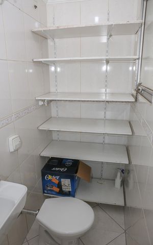 Apartamento à venda com 96m², 3 quartos e 2 vagas Apartamento à venda com 96m², 3 quartos e 2 vagasBanheiro de serviço
