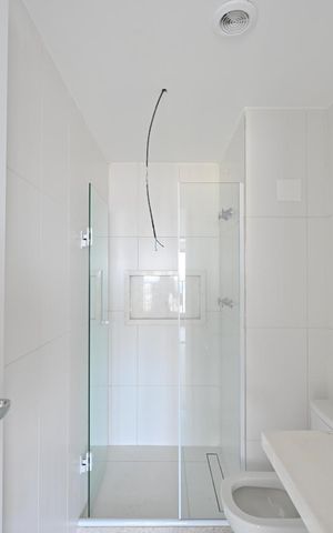 Apartamento à venda com 88m², 2 quartos e 1 vaga Apartamento à venda com 88m², 2 quartos e 1 vagaBanheiro Social