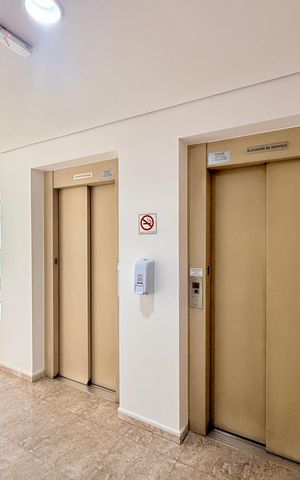 Apartamento à venda com 64m², 2 quartos e 1 vaga Apartamento à venda com 64m², 2 quartos e 1 vagaHall Social Bloco