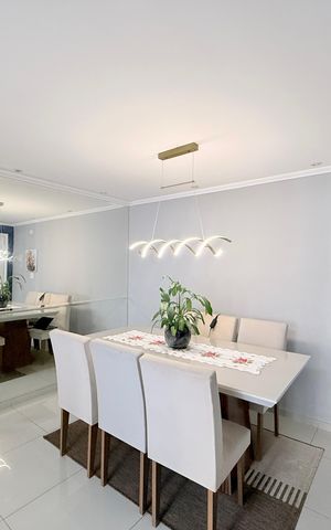 Apartamento à venda com 64m², 2 quartos e 1 vaga Apartamento à venda com 64m², 2 quartos e 1 vagaSala