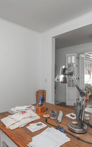 Casa para alugar com 232m², 3 quartos e 2 vagasEscritório