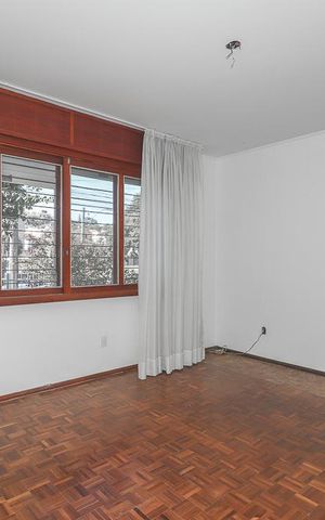 Casa para alugar com 232m², 3 quartos e 2 vagasQuarto Suíte