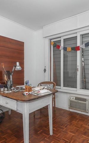 Casa para alugar com 232m², 3 quartos e 2 vagasEscritório