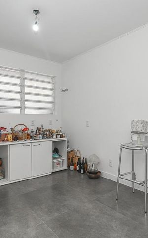 Casa para alugar com 232m², 3 quartos e 2 vagasCozinha