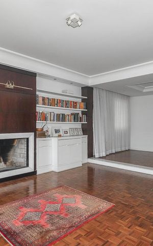 Casa para alugar com 232m², 3 quartos e 2 vagasSala