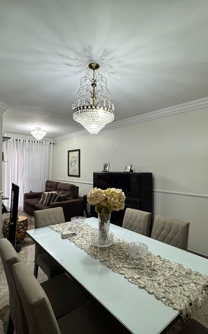 Apartamento à venda com 84m², 3 quartos e 2 vagas Apartamento à venda com 84m², 3 quartos e 2 vagasSala