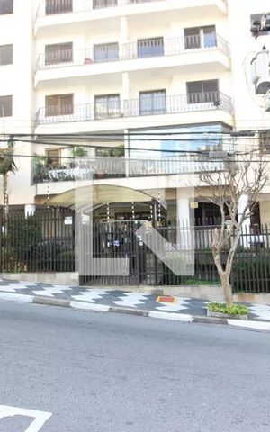 Apartamento à venda com 84m², 3 quartos e 2 vagas Apartamento à venda com 84m², 3 quartos e 2 vagasFachada