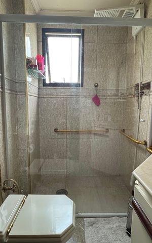 Apartamento à venda com 84m², 3 quartos e 2 vagas Apartamento à venda com 84m², 3 quartos e 2 vagasBanheiro
