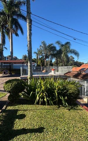 Casa à venda com 400m², 2 quartos e 3 vagas Casa à venda com 400m², 2 quartos e 3 vagasÁrea comum