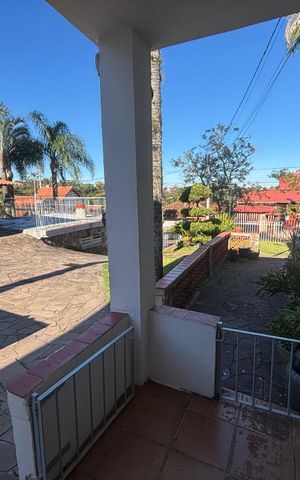 Casa à venda com 400m², 2 quartos e 3 vagas Casa à venda com 400m², 2 quartos e 3 vagasÁrea comum