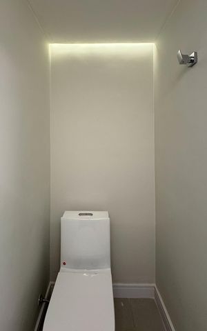 Apartamento à venda com 135m², 4 quartos e 3 vagas Apartamento à venda com 135m², 4 quartos e 3 vagasLavabo