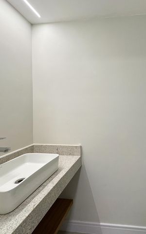Apartamento à venda com 135m², 4 quartos e 3 vagas Apartamento à venda com 135m², 4 quartos e 3 vagasLavabo