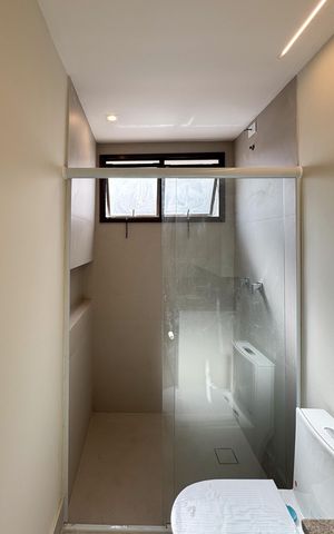 Apartamento à venda com 135m², 4 quartos e 3 vagas Apartamento à venda com 135m², 4 quartos e 3 vagasBanheiro - Suíte