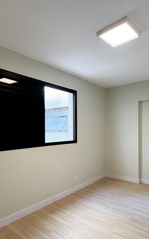 Apartamento à venda com 135m², 4 quartos e 3 vagas Apartamento à venda com 135m², 4 quartos e 3 vagasQuarto 2