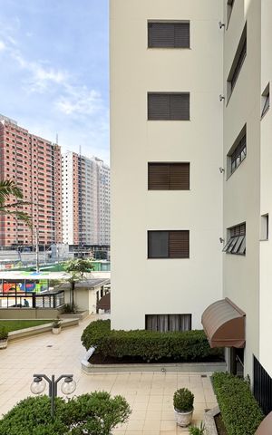 Apartamento à venda com 135m², 4 quartos e 3 vagas Apartamento à venda com 135m², 4 quartos e 3 vagasVista - Quarto 2