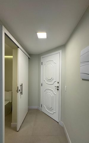 Apartamento à venda com 135m², 4 quartos e 3 vagas Apartamento à venda com 135m², 4 quartos e 3 vagasEntrada