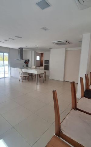Apartamento à venda com 70m², 2 quartos e 1 vagaÁrea externa
