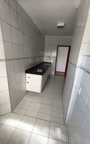 Apartamento à venda com 75m², 3 quartos e 2 vagas Apartamento à venda com 75m², 3 quartos e 2 vagasCozinha
