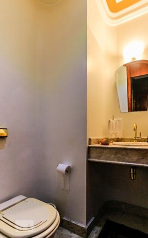 Apartamento para alugar com 279m², 5 quartos e 6 vagas