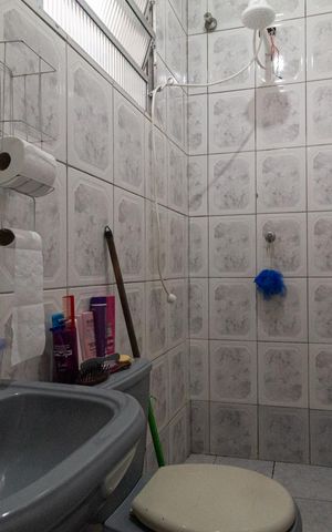 Casa para alugar com 180m², 1 quarto e 2 vagas Casa para alugar com 180m², 1 quarto e 2 vagasBanheiro