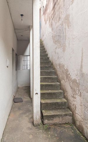 Casa para alugar com 180m², 1 quarto e 2 vagas Casa para alugar com 180m², 1 quarto e 2 vagasQuintal