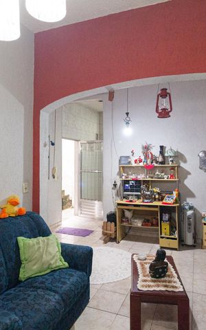 Casa para alugar com 180m², 1 quarto e 2 vagas Casa para alugar com 180m², 1 quarto e 2 vagasSala
