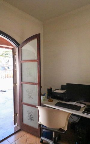 Casa à venda com 140m², 3 quartos e 4 vagas Casa à venda com 140m², 3 quartos e 4 vagasQuarto 2