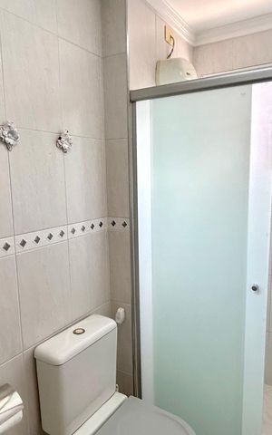 Apartamento à venda com 140m², 3 quartos e 3 vagas Apartamento à venda com 140m², 3 quartos e 3 vagasBanheiro 2