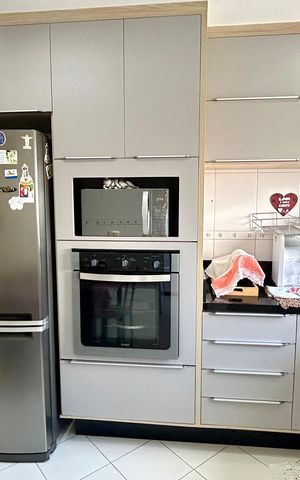 Apartamento à venda com 140m², 3 quartos e 3 vagas Apartamento à venda com 140m², 3 quartos e 3 vagasCozinha