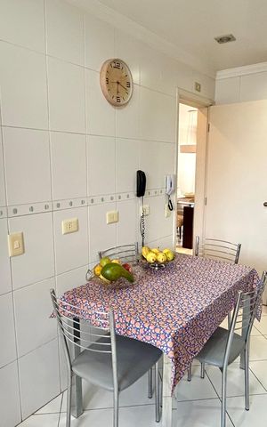Apartamento à venda com 140m², 3 quartos e 3 vagas Apartamento à venda com 140m², 3 quartos e 3 vagasCozinha