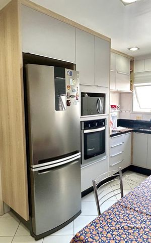 Apartamento à venda com 140m², 3 quartos e 3 vagas Apartamento à venda com 140m², 3 quartos e 3 vagasCozinha