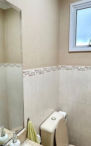 Apartamento à venda com 140m², 3 quartos e 3 vagas Apartamento à venda com 140m², 3 quartos e 3 vagasLavabo