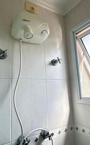 Apartamento à venda com 140m², 3 quartos e 3 vagas Apartamento à venda com 140m², 3 quartos e 3 vagasBanheiro 2