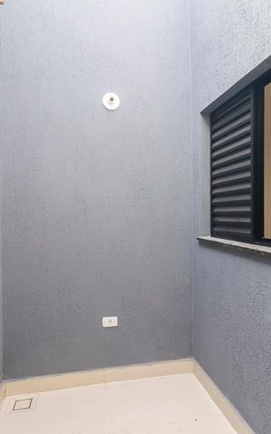 Casa à venda com 116m², 3 quartos e 2 vagasJardim de Inverno