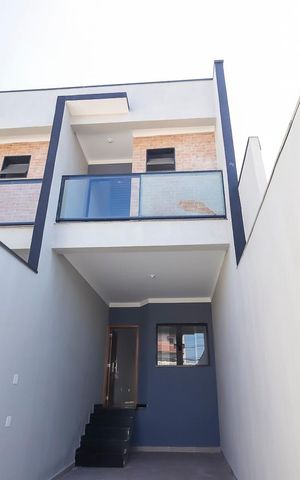 Casa à venda com 116m², 3 quartos e 2 vagasGaragem