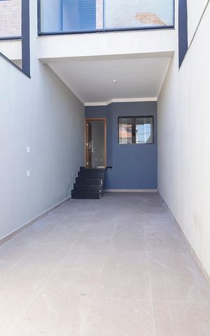 Casa à venda com 116m², 3 quartos e 2 vagasGaragem