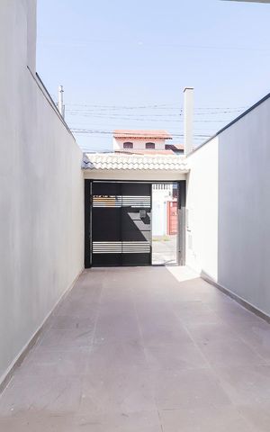 Casa à venda com 116m², 3 quartos e 2 vagasGaragem