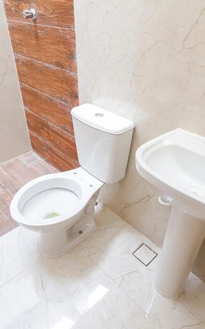Casa à venda com 116m², 3 quartos e 2 vagasBanheiro Social