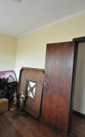 Casa à venda com 327m², 4 quartos e 6 vagasEscritório