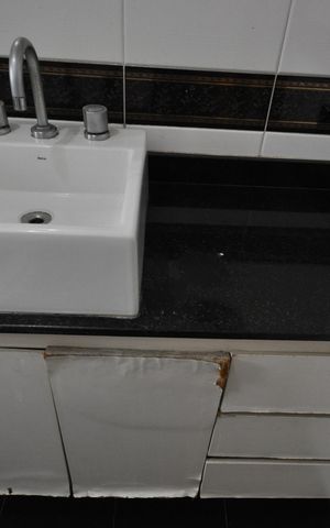Casa à venda com 327m², 4 quartos e 6 vagasBanheiro da Suíte 1