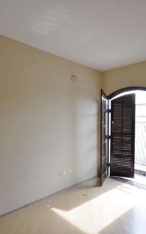 Casa à venda com 327m², 4 quartos e 6 vagasQuarto 3